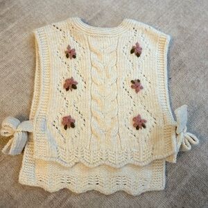 Cream Floral Knit Sweater Vest